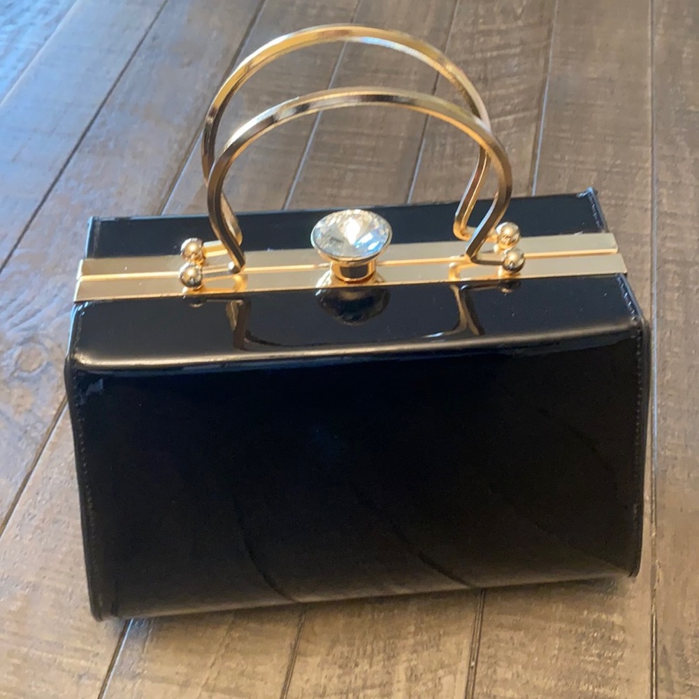 Purse NEW W/O TAGS
